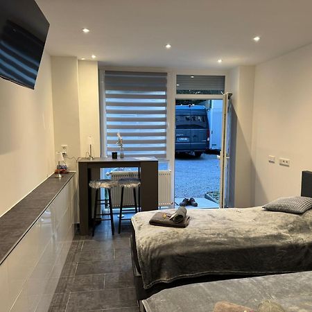Waldstadt Homes, Изерлон Экстерьер фото