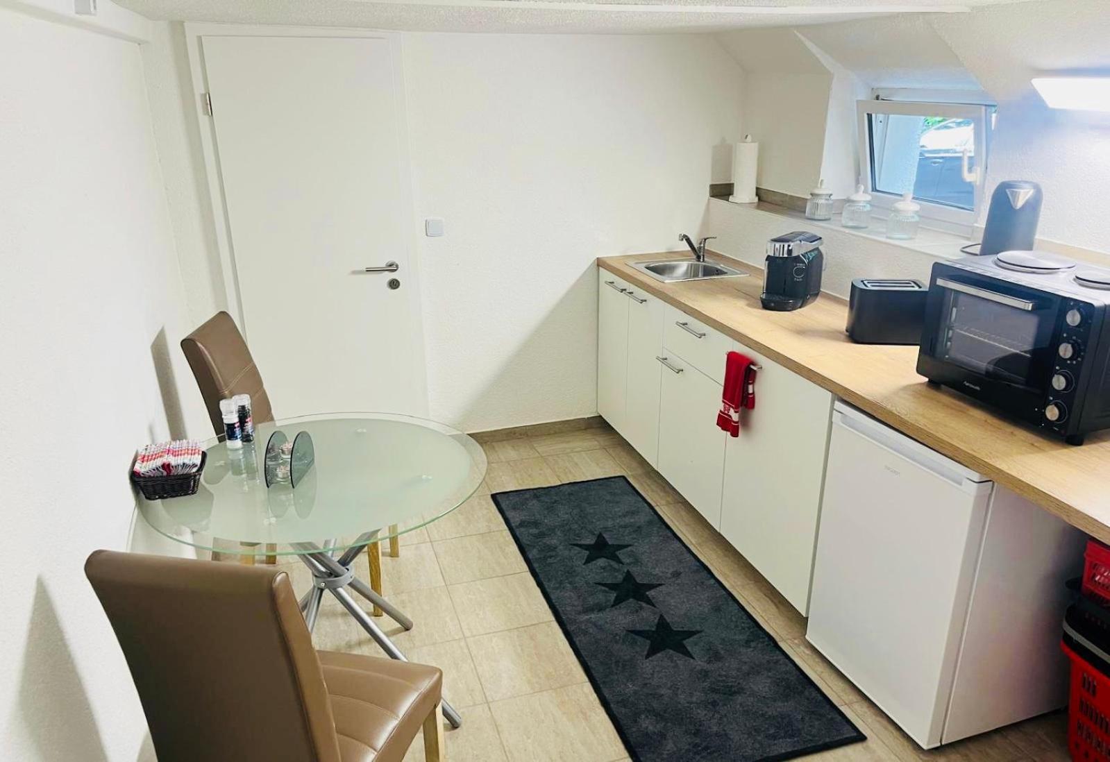 Waldstadt Homes, Изерлон Экстерьер фото