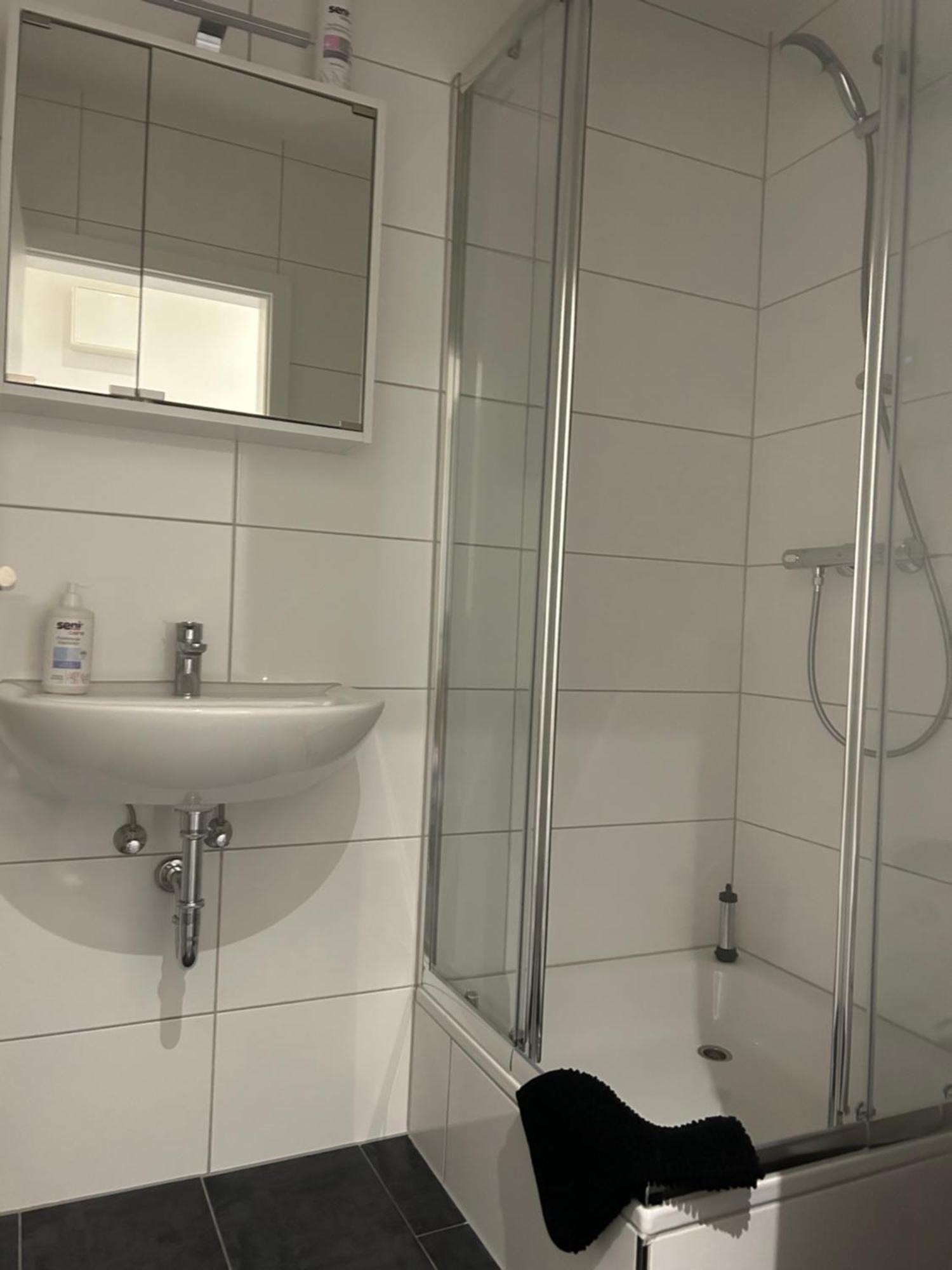 Waldstadt Homes, Изерлон Экстерьер фото
